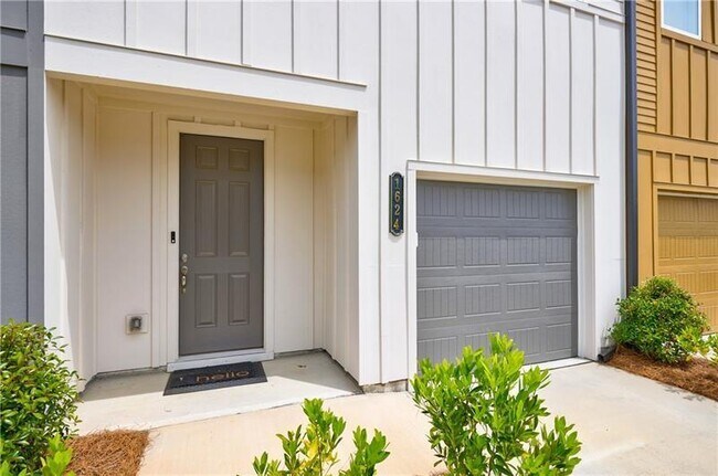 Building Photo - 1624 Gunnin Trce NW