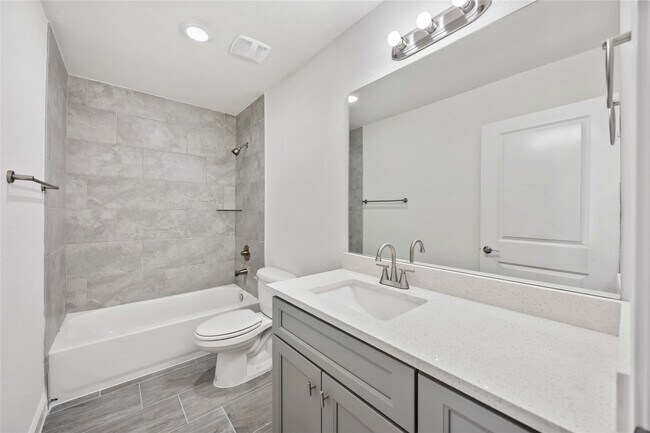 Foto del edificio - 9129 Brandon St