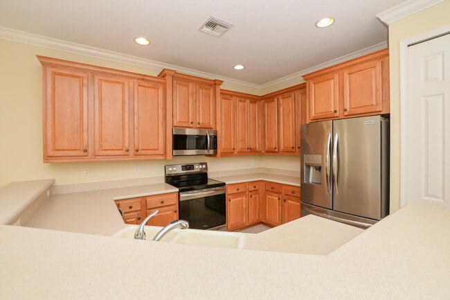 Foto del edificio - 7033 Willow Pine Way