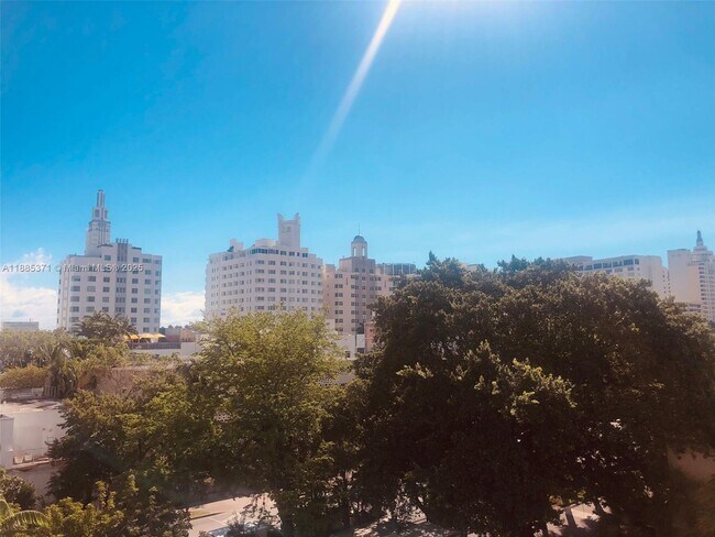 Foto del edificio - 1750 James Ave