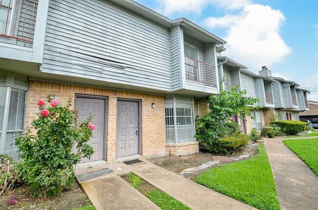 Foto del edificio - 9350 Country Creek St