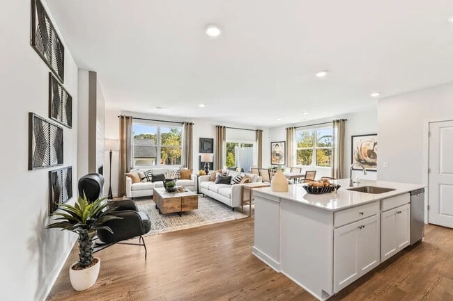 Photo - 7256 Mulberry St Townhome