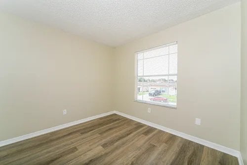 Building Photo - 2337 Cordova Ct
