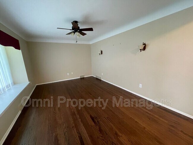 Foto del edificio - 31245 Bretz Dr