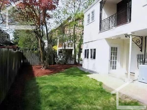 Building Photo - 52 Rawson Rd