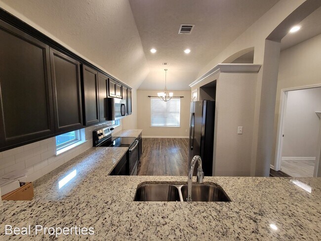 Building Photo - 3 br, 2 bath House - 2003 Bleeker Cove