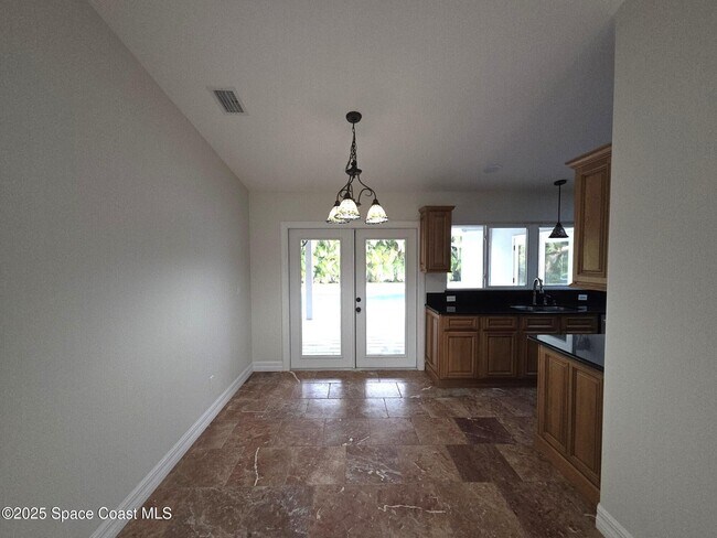 Foto del edificio - 190 Sea Crest Dr