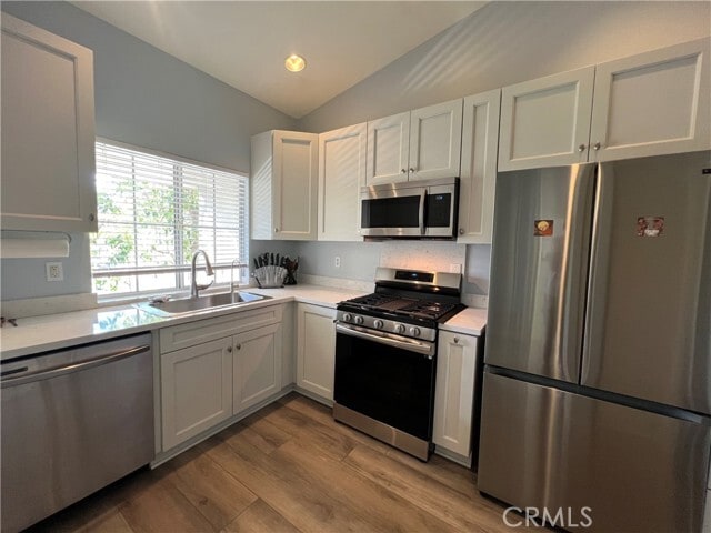 Building Photo - 271 Chaumont Cir
