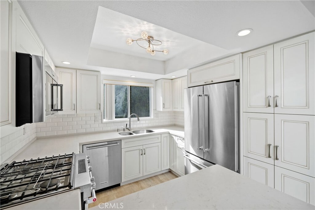 Foto principal - 26342 Forest Ridge Dr