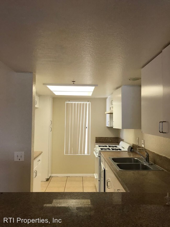 Foto del edificio - 802 E Pine St