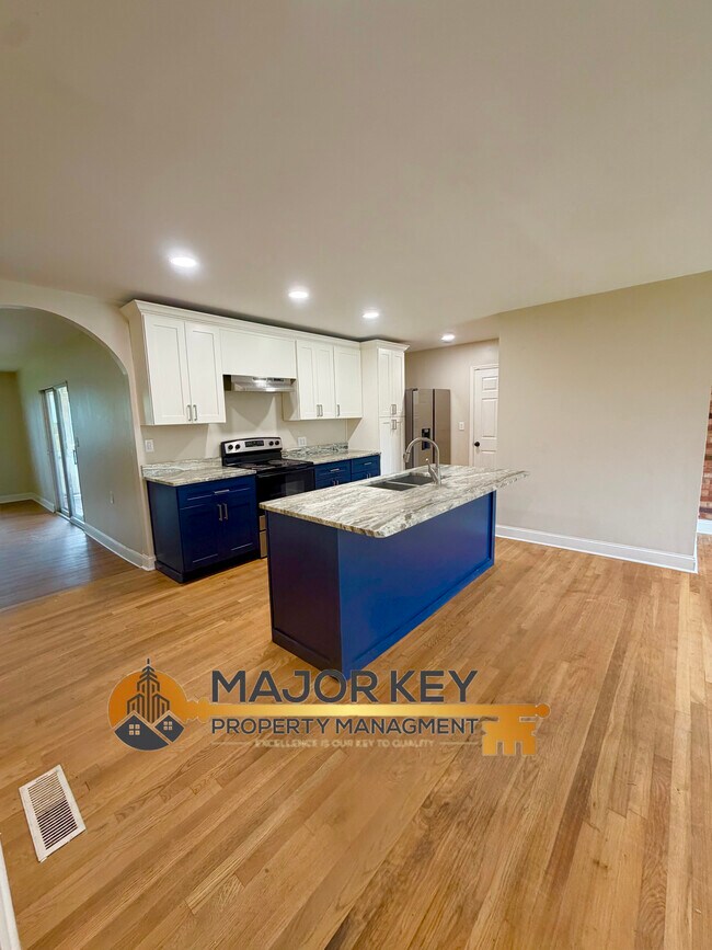 Foto del edificio - 4178 Suzanne Ln