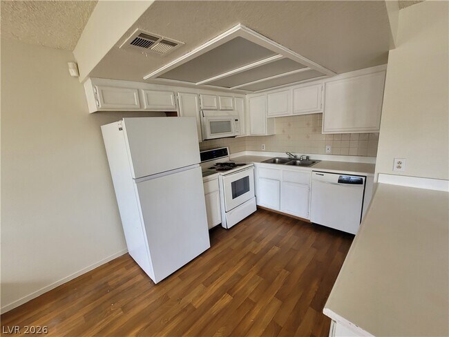 Foto del edificio - 1104 Pinto Rock Ln