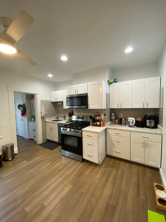 Foto principal - 254 Windsor St