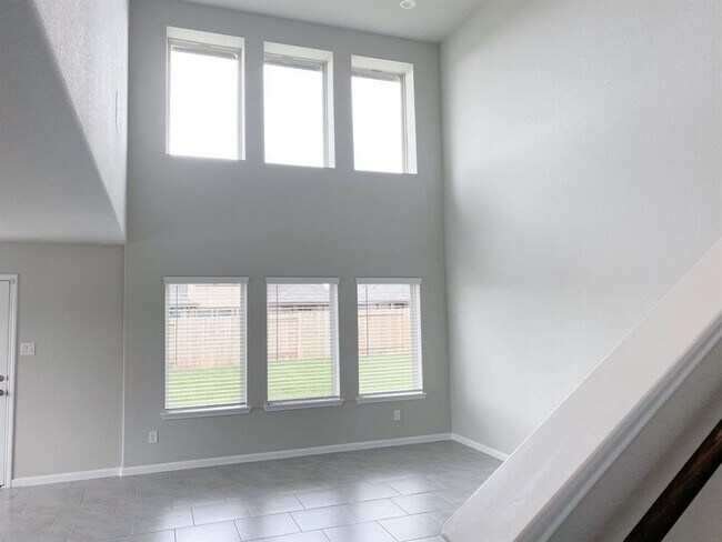 Foto del edificio - 29630 Juniper Ct