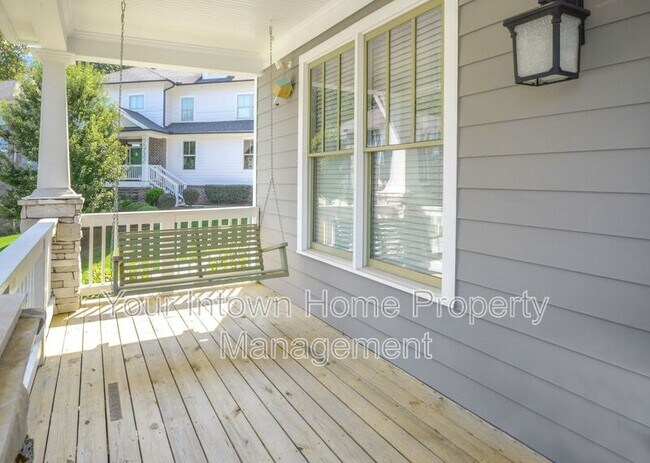 Foto del edificio - 2938 Silver Hill Terrace SE