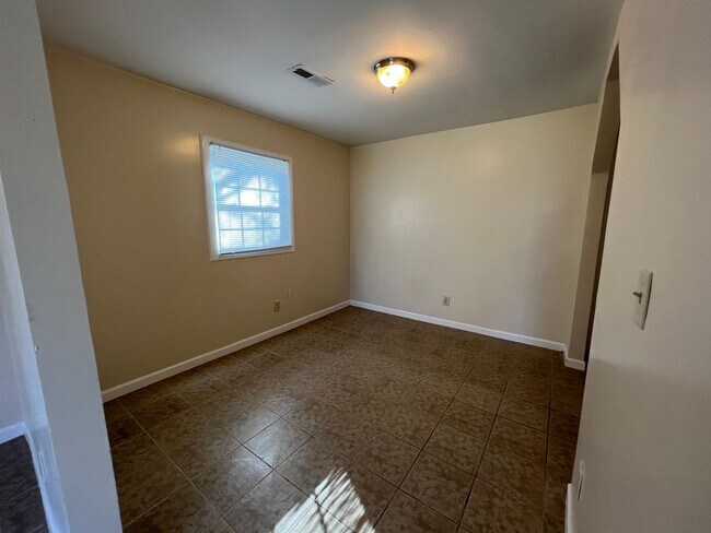 Building Photo - Section 8 approved