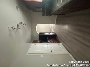 Building Photo - 1334 W Ridgewood Ct