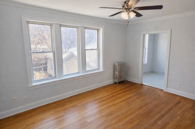 Foto del edificio - 1635 W Morse Ave