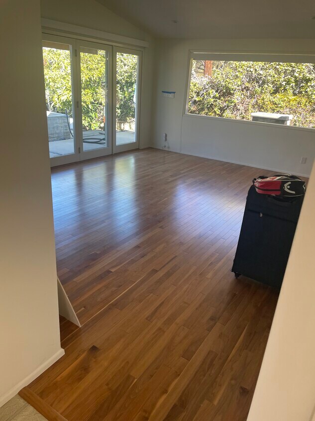 Primary Photo - 2162 Patagonia Dr