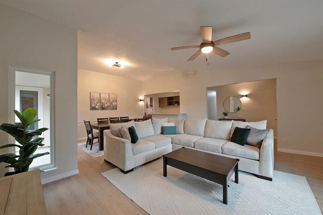Foto del edificio - 9322 Shipman St