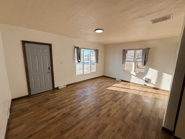 Building Photo - Rustic Farmhouse