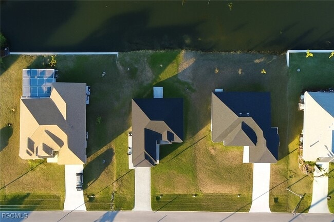 Foto del edificio - 112 NW 23rd Ave