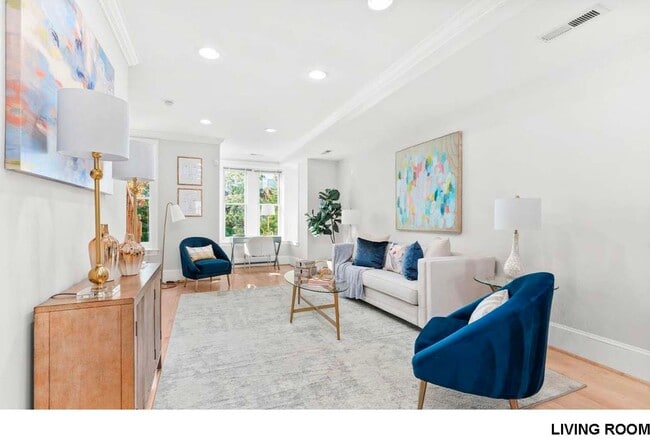 Foto del edificio - Gorgeous 2br/2ba Upper Level Rowhome with ...