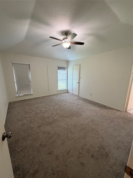 Building Photo - 5211 Rivertree Ln