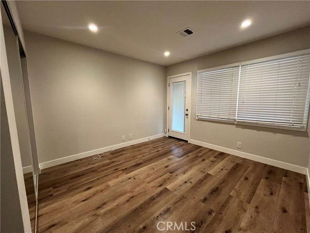 Building Photo - 6427 Gaviota Ave