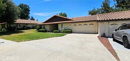 Building Photo - 1438 Bella Vista Cres