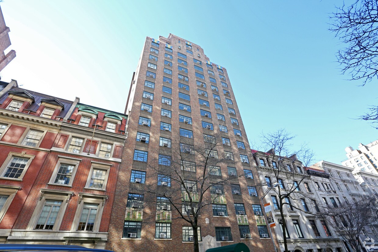 Building Photo - 40 W 86th St