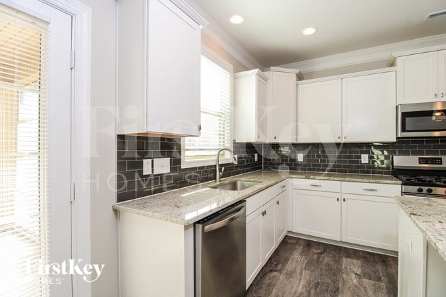 Foto del edificio - 1833 Ridge Creek Dr