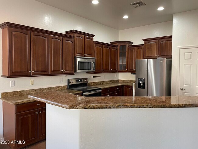 Foto del edificio - 8774 W Lane Ave