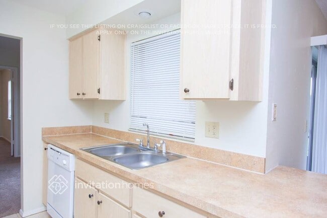 Building Photo - 1310 Blossom Brook Ct
