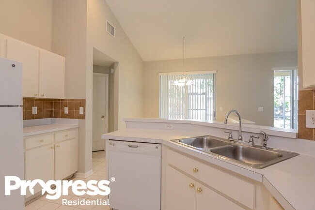 Foto del edificio - 28147 Brokenmead Path