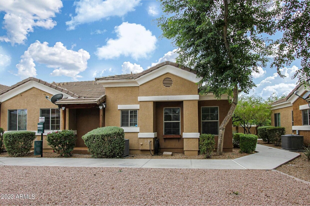 Primary Photo - 854 S San Marcos Dr