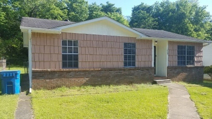 Foto del edificio - Midfield Home!