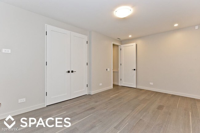 Foto del edificio - 1 br, 1 bath  - 1725 N Hudson Ave G