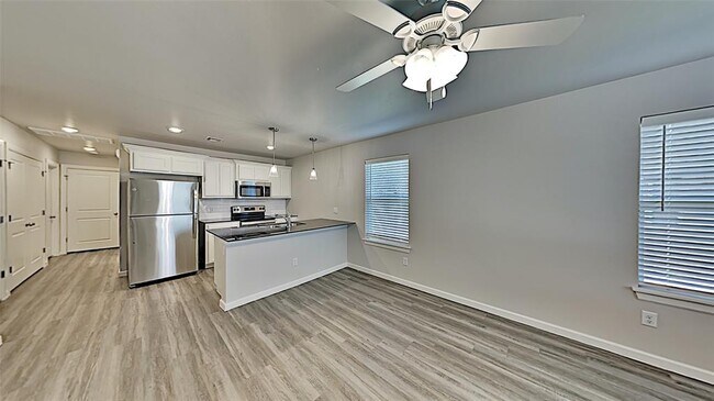 Foto del edificio - 1326 NW 111th St