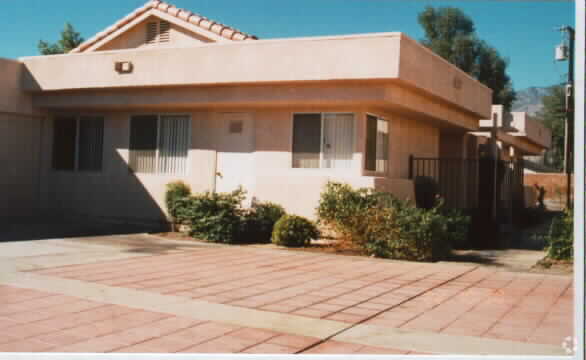 Primary Photo - 33315 Cathedral Canyon Dr