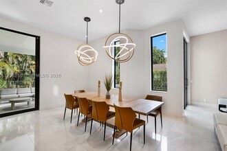 Building Photo - 6586 NW 97th Dr