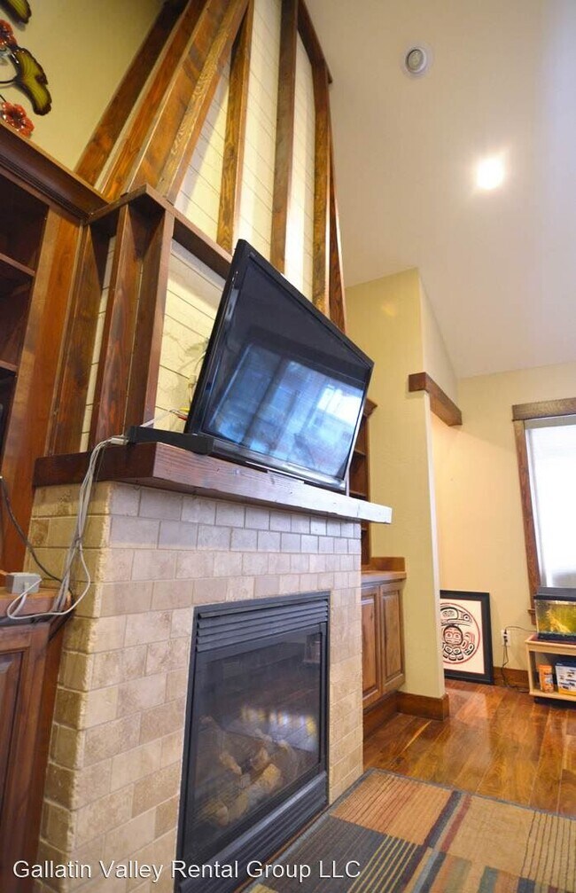 Building Photo - 3 br, 2.5 bath House - 311 Cedar Wood Circle