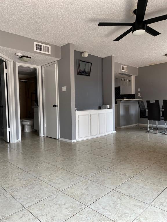 Building Photo - 10555 Turtlewood Ct