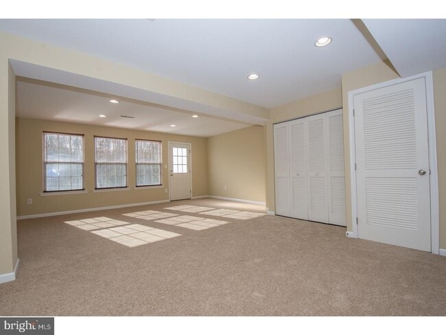 Building Photo - 306 Burnt Church Ct