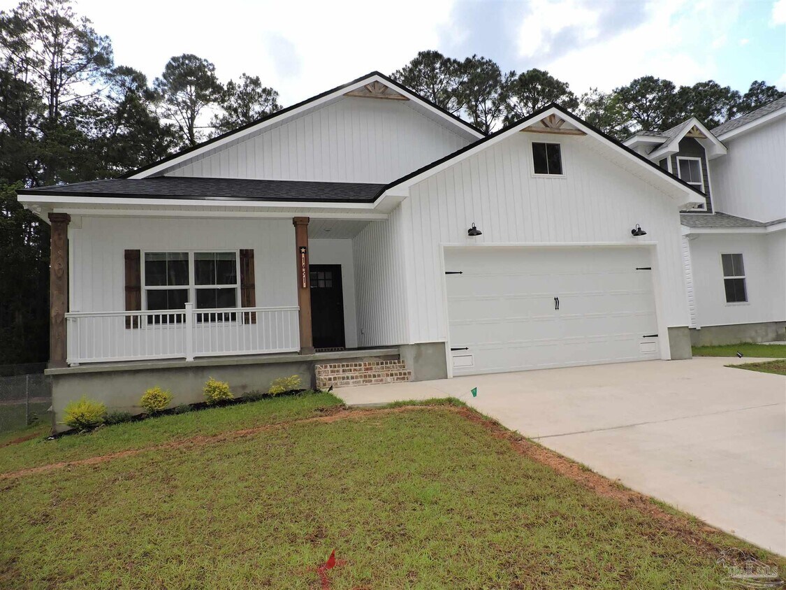Foto principal - 1451 Madelyn Wds Dr