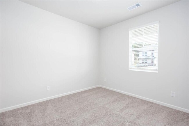 Foto del edificio - 65 Grv Spgs Ct