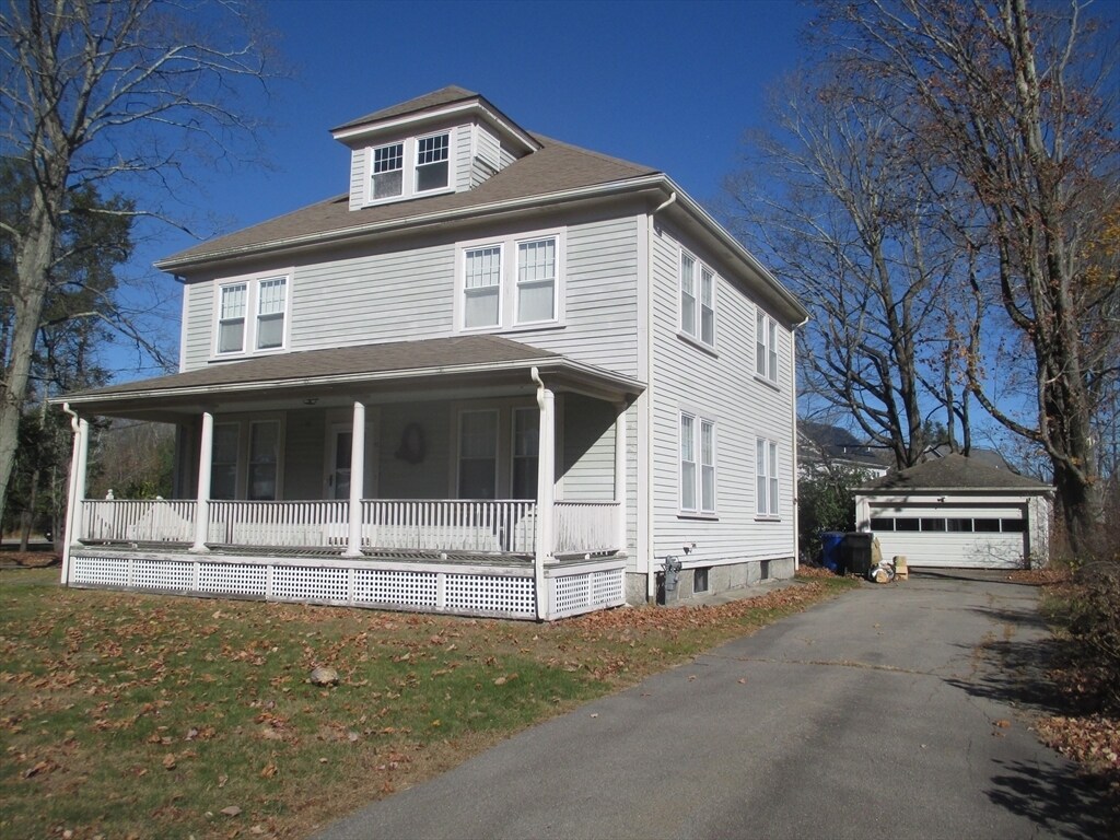 Foto principal - 93 Main St