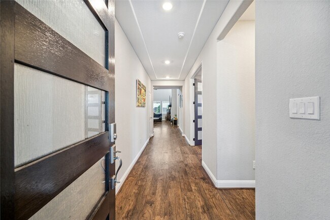 Building Photo - 11919 Claro Frst Ln