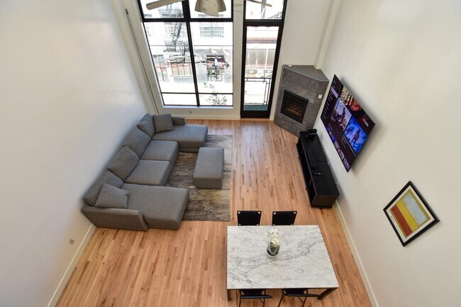 Foto del edificio - 200 Townsend St