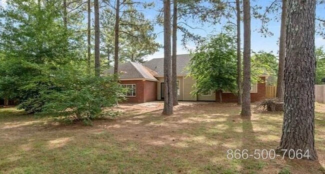 Building Photo - 645 McKeithen Pl